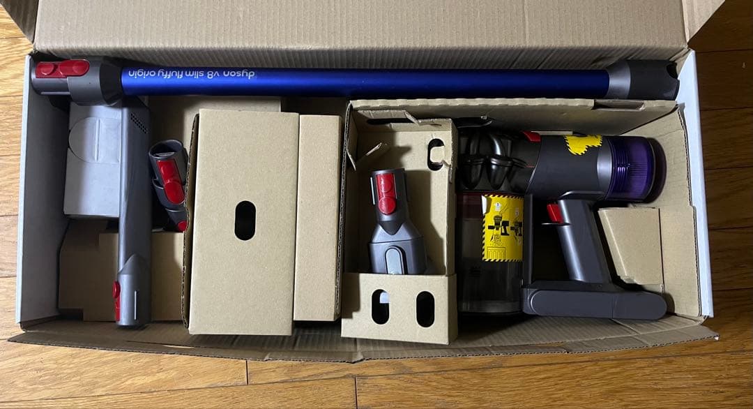 ダイソン V8 slim fluffy origin