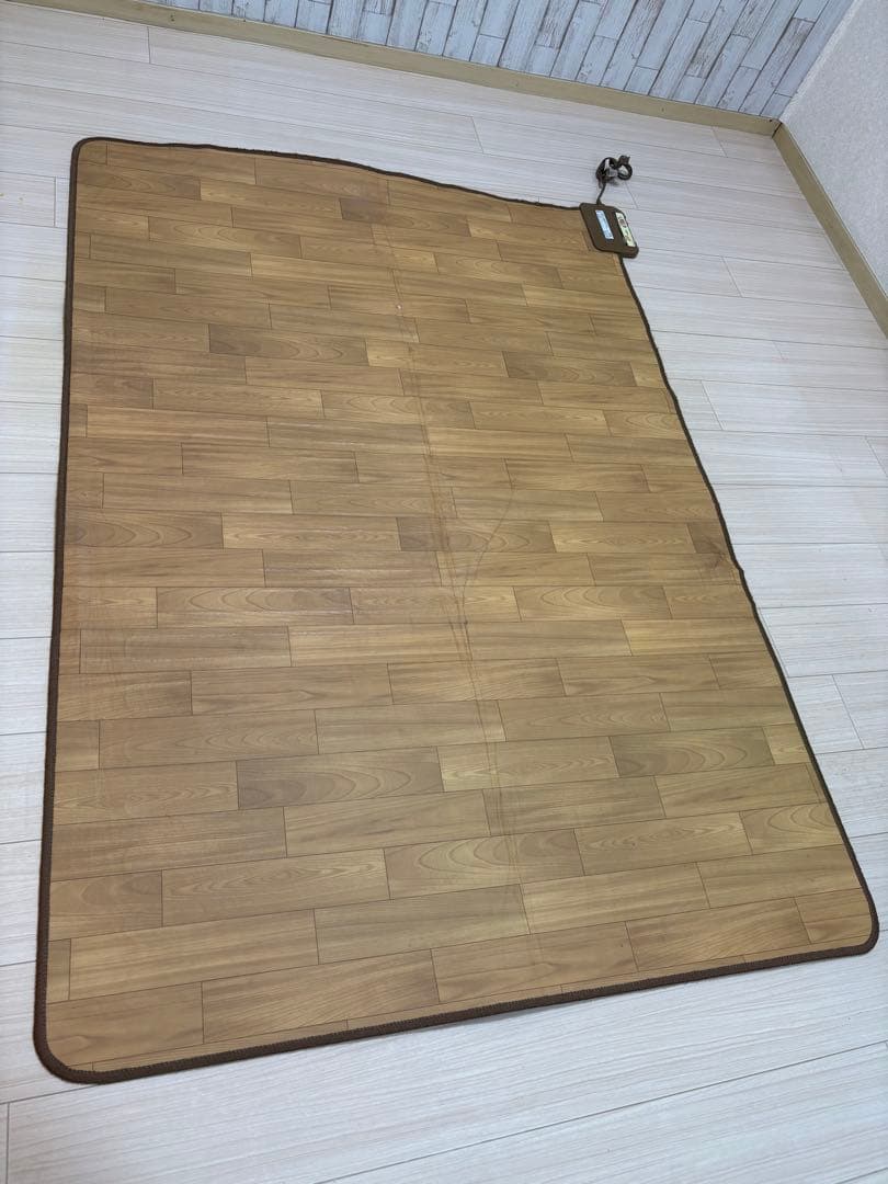 早い者勝ち‼️YAMAZEN フローリング調電気ホットカーペット