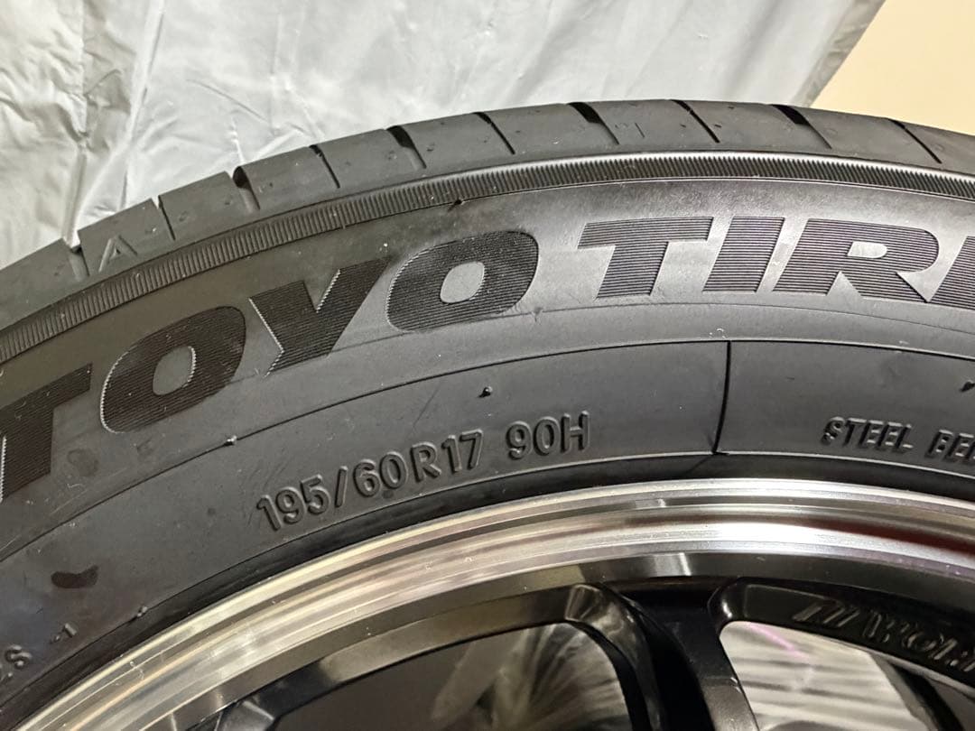 タイヤ・ホイール WORK EMOTION ZR10 195/60R17 comfort2s