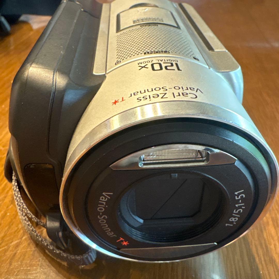 ジャンク品 SONY DCR-SR100 ビデオカメラ本体
