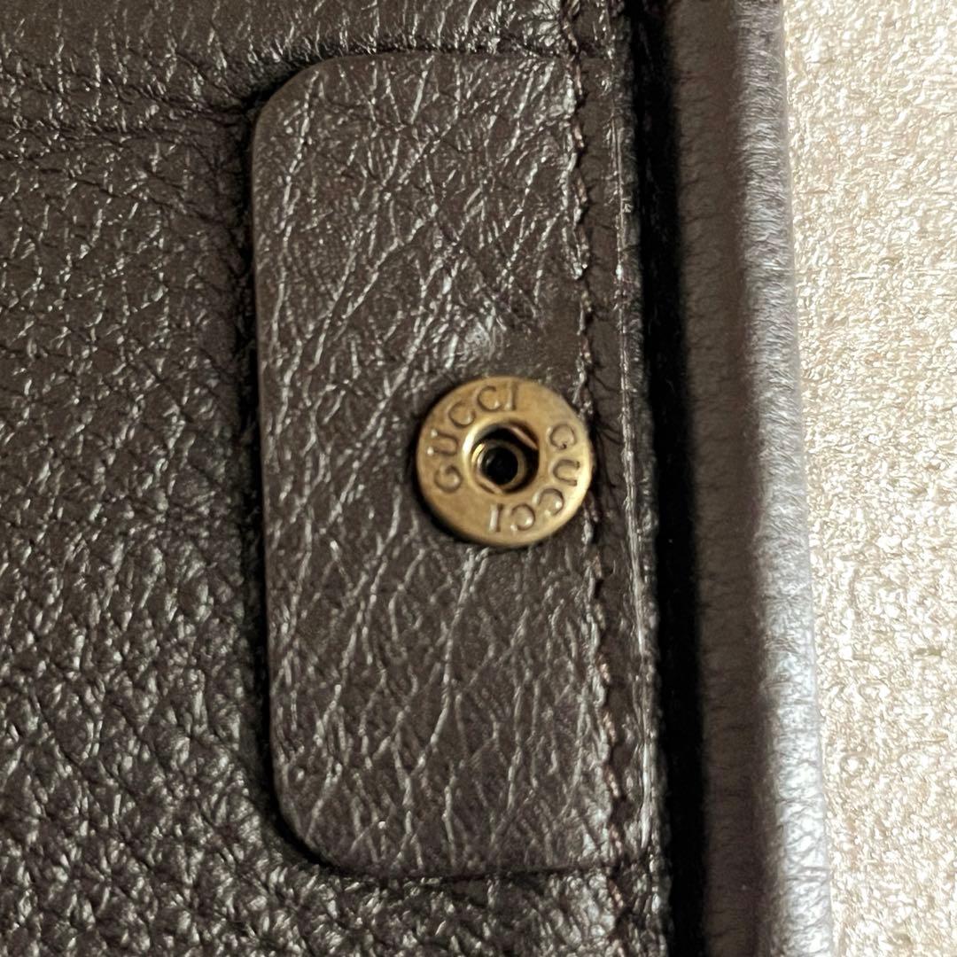 GUCCI グッチ マネークリップ　小銭入れ付き　メンズ レザー　 三つ折り財布