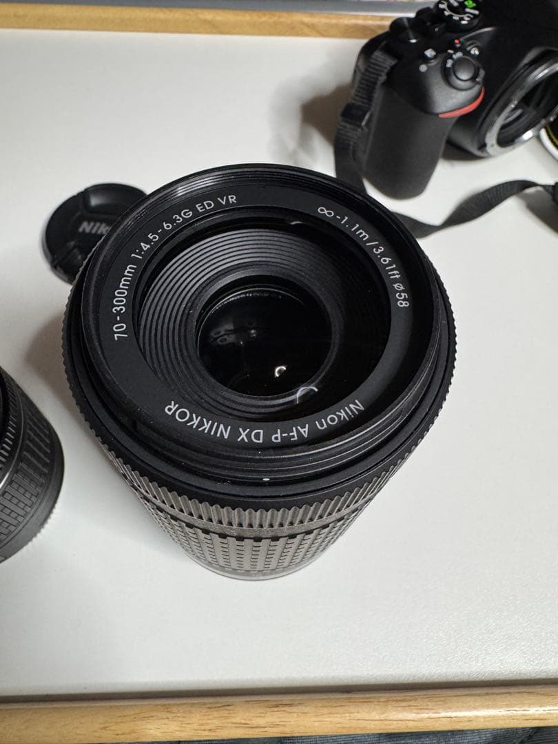 Nikon デジタル一眼レフカメラ D5600 ダブルズームキット