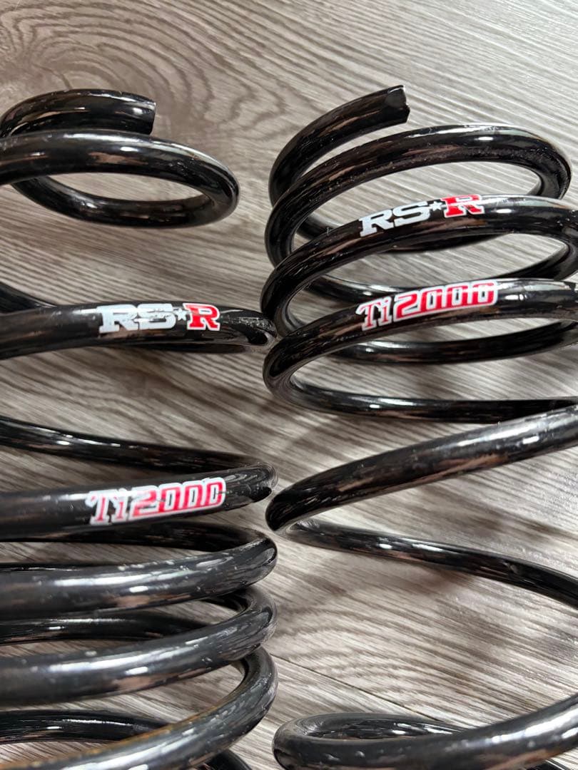 RS-R T1 2000 スプリング　中古　HONDA N-BOX JF3