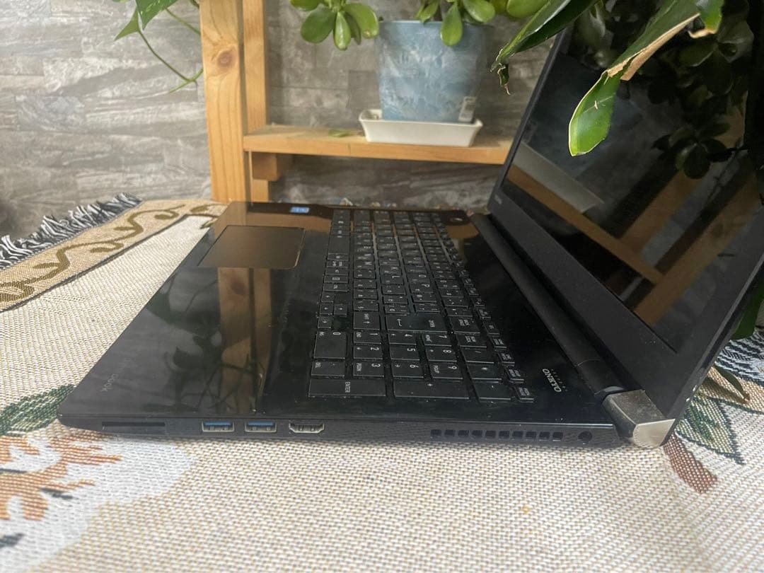 東芝 リュクスホワイト 仕様 2017夏モデル T45/DB Windows11