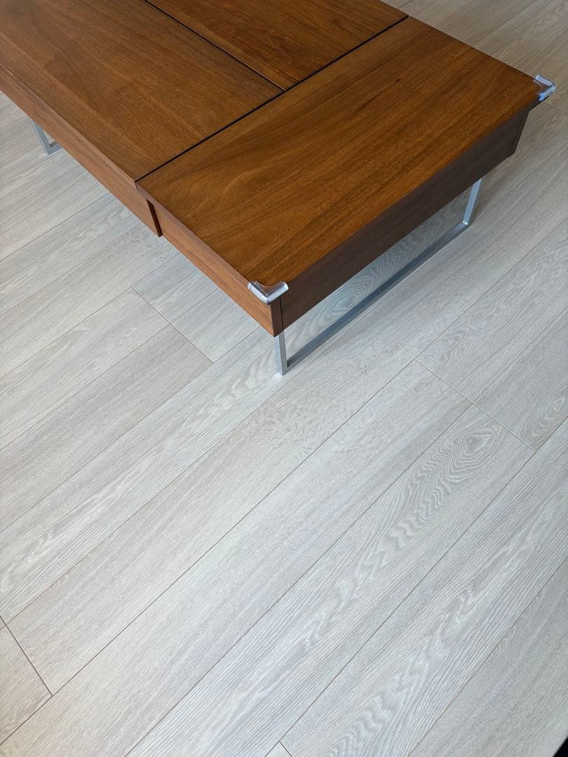 ブラウン木製センターテーブル