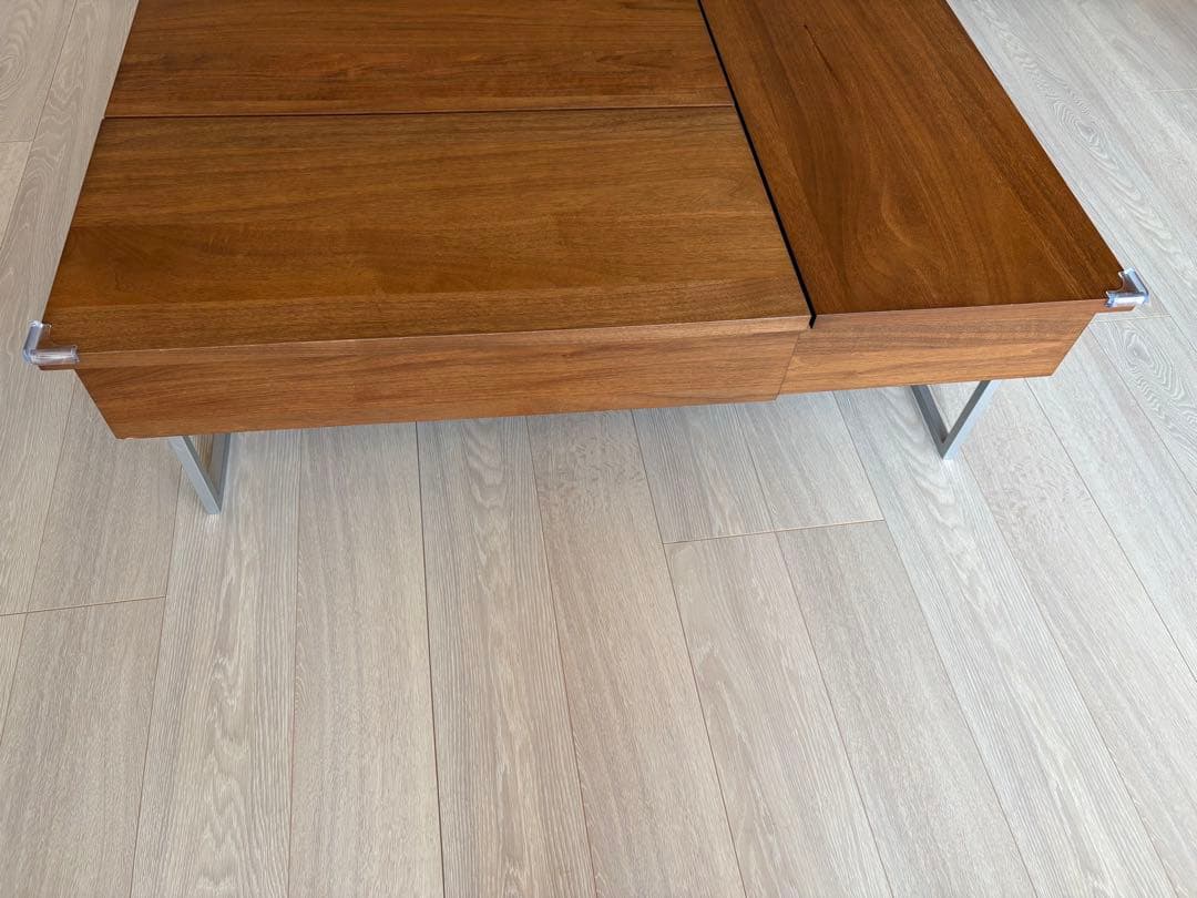 ブラウン木製センターテーブル