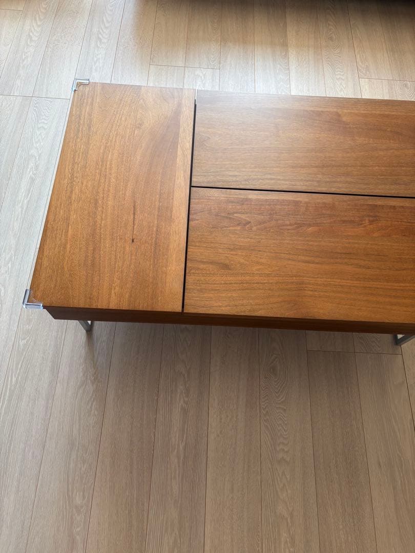 ブラウン木製センターテーブル