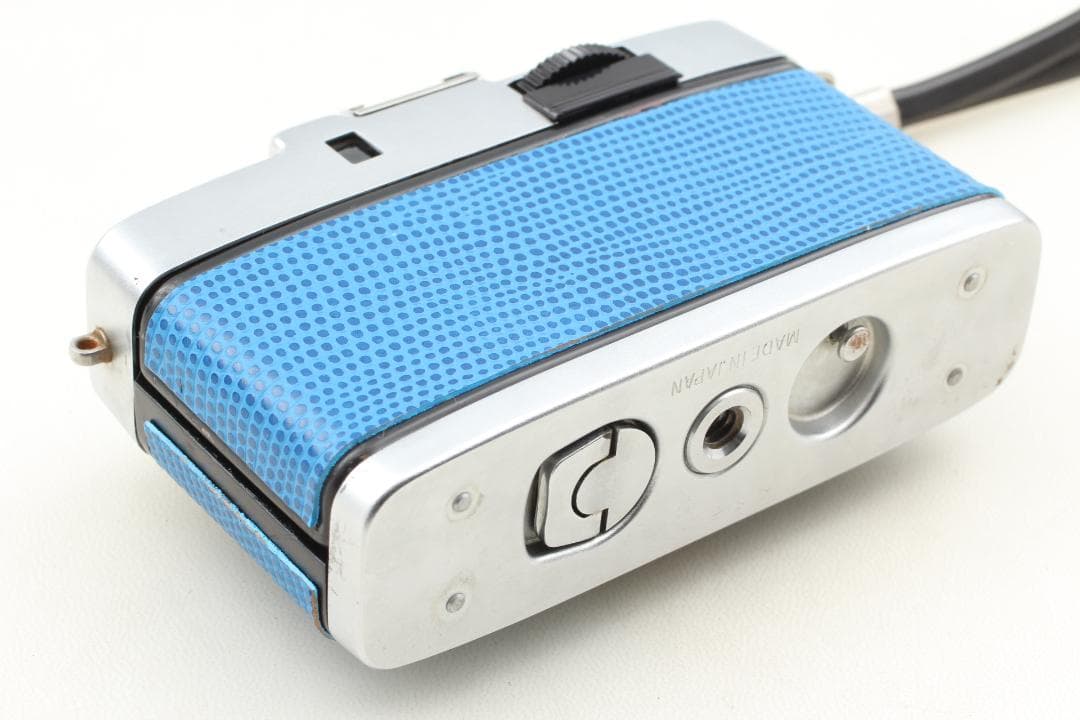 【整備済　美品】ブルー　OLYMPUS PEN S　ハーフカメラ #1358