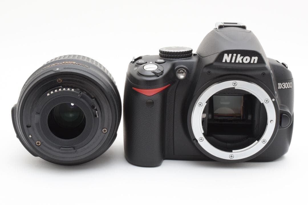 ⭐️外観美品！スマホ転送OK♪⭐️Nikon D3000 レンズセット CCD