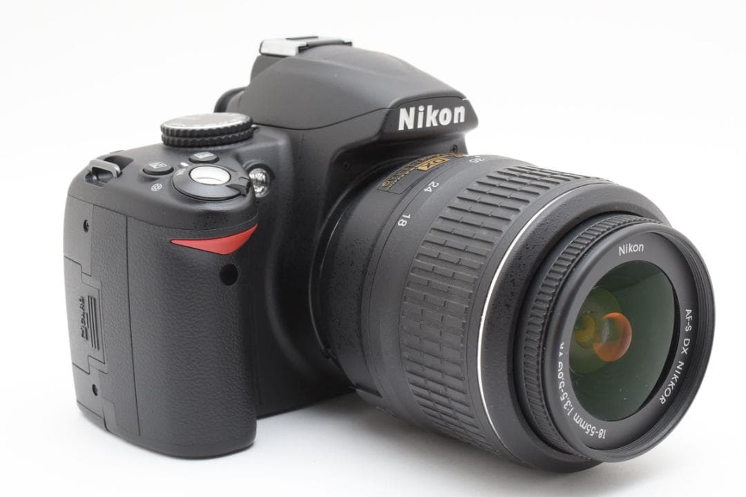 ⭐️外観美品！スマホ転送OK♪⭐️Nikon D3000 レンズセット CCD