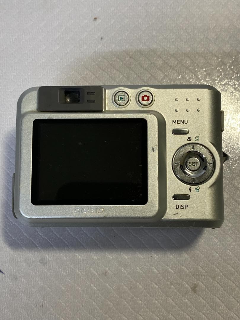 デジタルカメラ CASIO QV-R51 #927