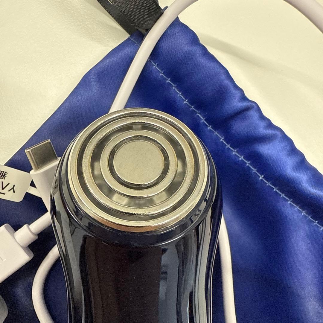 るか/プロフ確認必須 YAMAN 美顔器 充電器付き シルバー