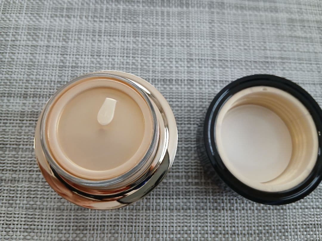 クレ・ド・ポーボーテ　ル·フォンデゥタンn オークル10 　30g