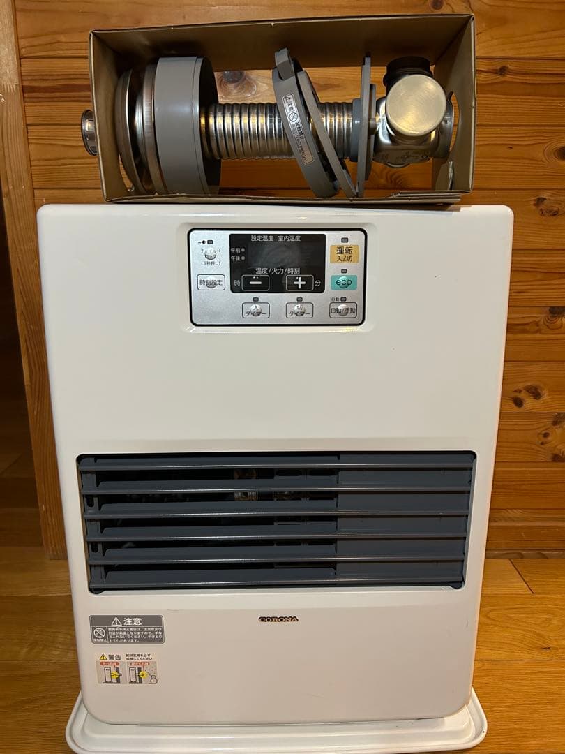 コロナFFストーブ中古　　（排気筒は新品）　　2018年製