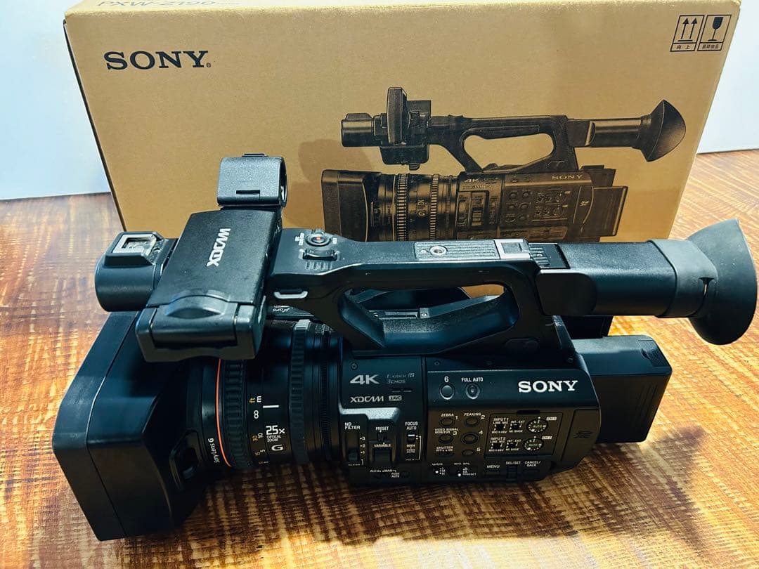値下げしましたSONY PXW-Z190（充電器、バッテリー1本レインカバー付）