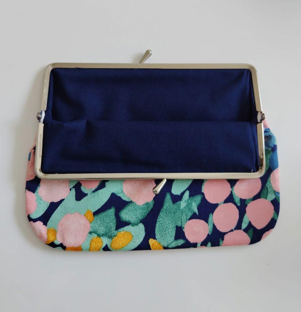 マリメッコ　がま口　ポーチ　クッカメリ　レア　 Puolikas kukkaro