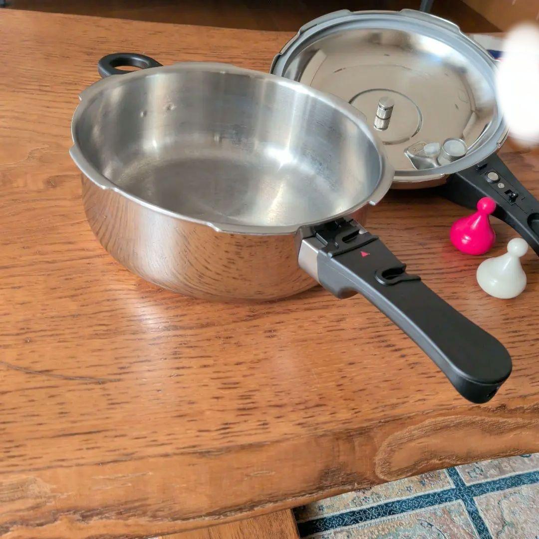 ブ*ノ様 Mサイズ、アサヒ軽金属、朝日軽金属、圧力鍋