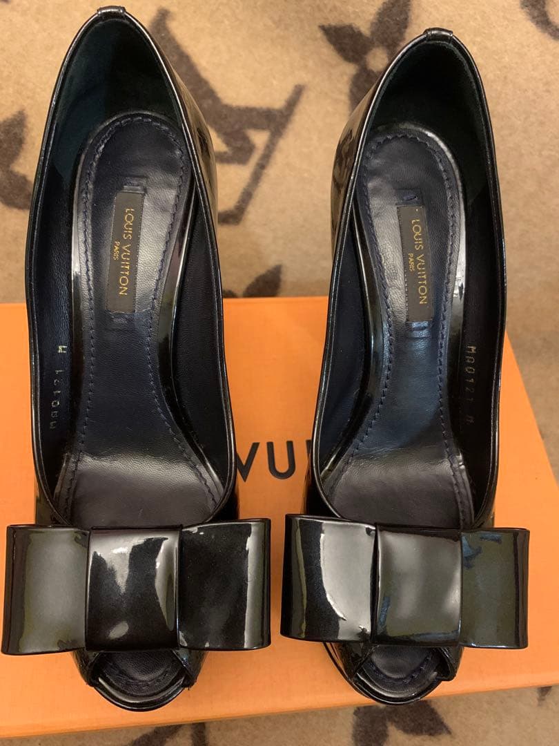 完璧　LOUIS VUITTON ルイヴィトン　パンプス　ブラック　35