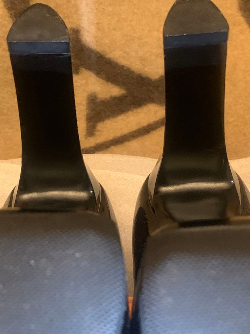 完璧　LOUIS VUITTON ルイヴィトン　パンプス　ブラック　35