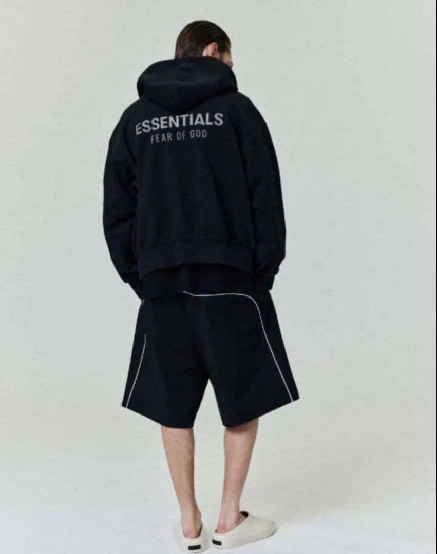 ESSENTIALS FEAR OF GOD パーカー 黒