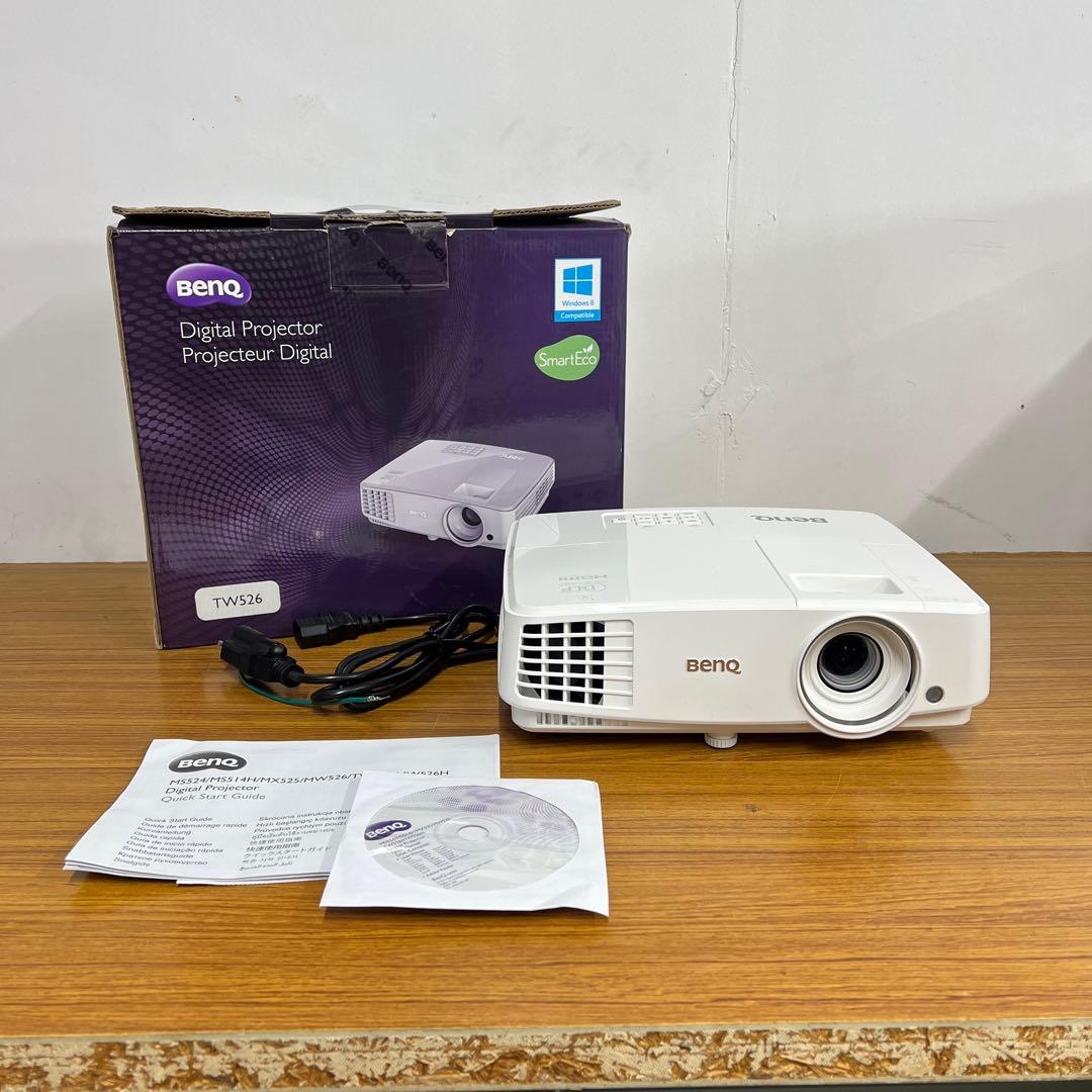 BenQ 超短焦点型DLPフルHDホームプロジェクター 2016年製