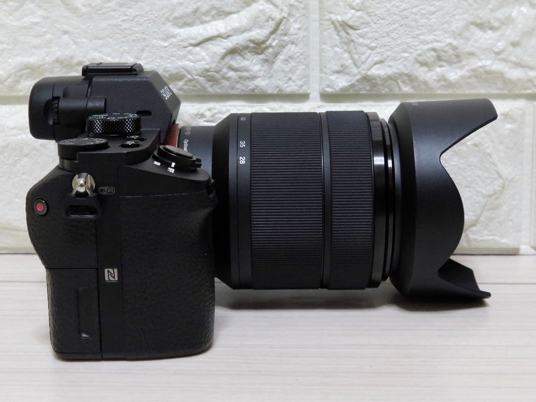 SONYα7 II ズームレンズキット ILCE-7M2K　2996ショット！
