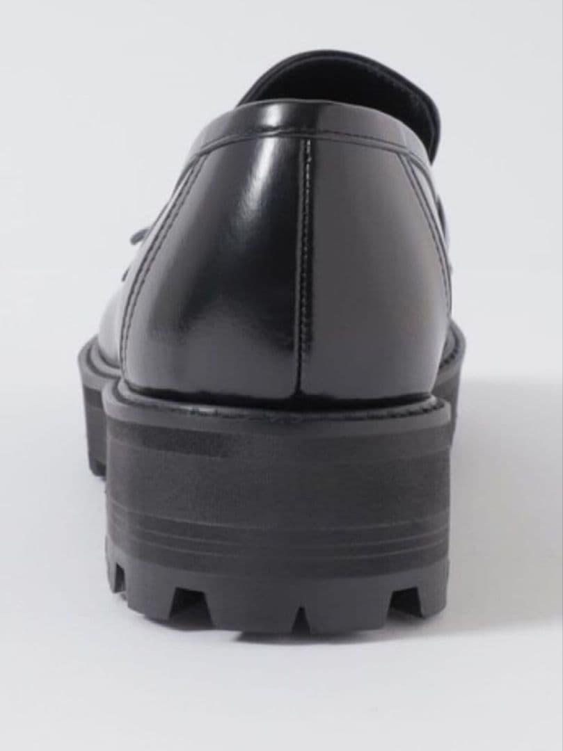 新同 ブルーレーベル クレストブリッジ レザー ローファー M 黒