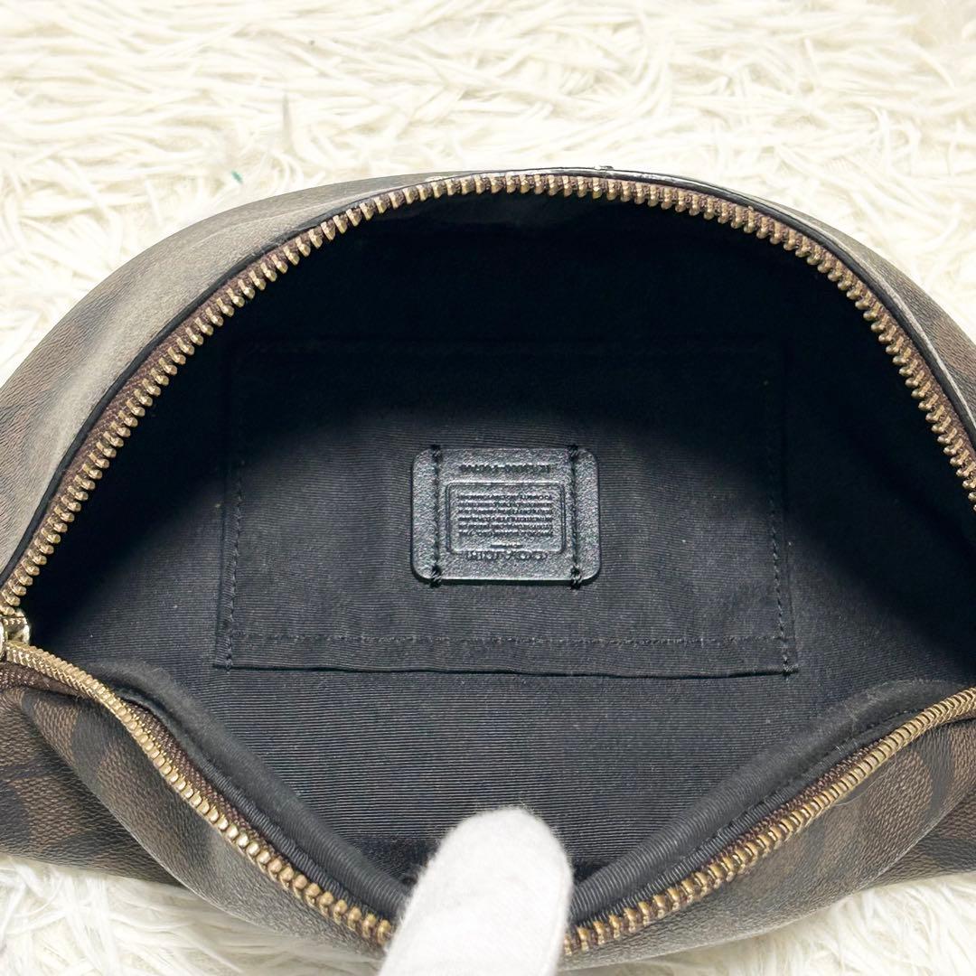 ✨極美品✨COACH コーチ シグネチャー ボディバッグ ウエストバッグ