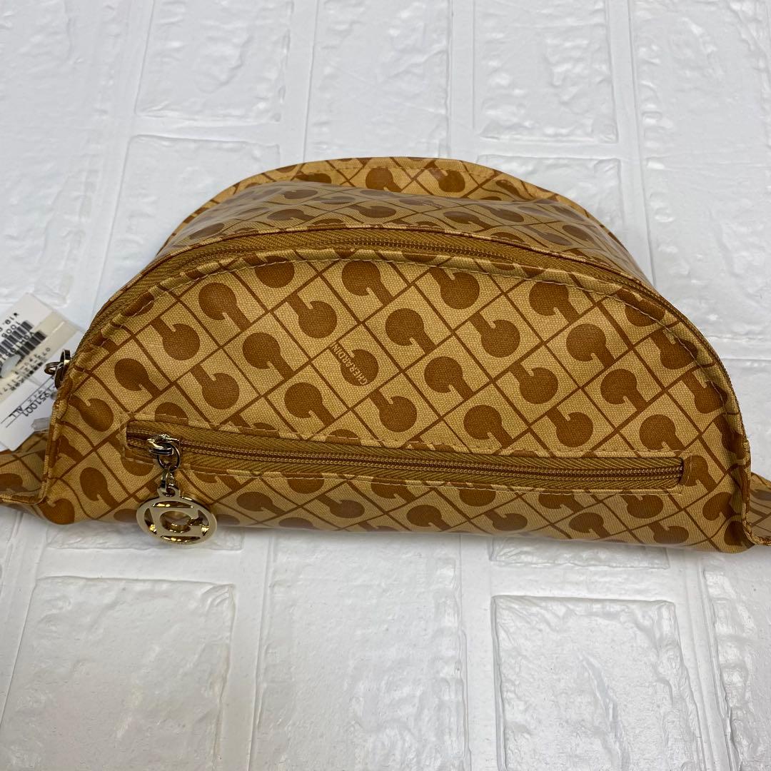 【未使用】ゲラルディーニ　ウエストバッグ　ボディバッグ　ソフティー　ブラウン