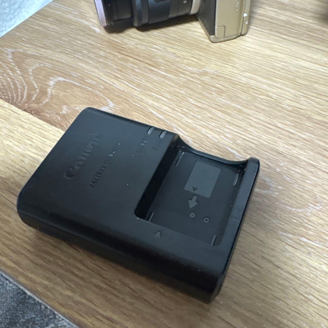 【きみさん専用】EOS M200リミテッドゴールドキット