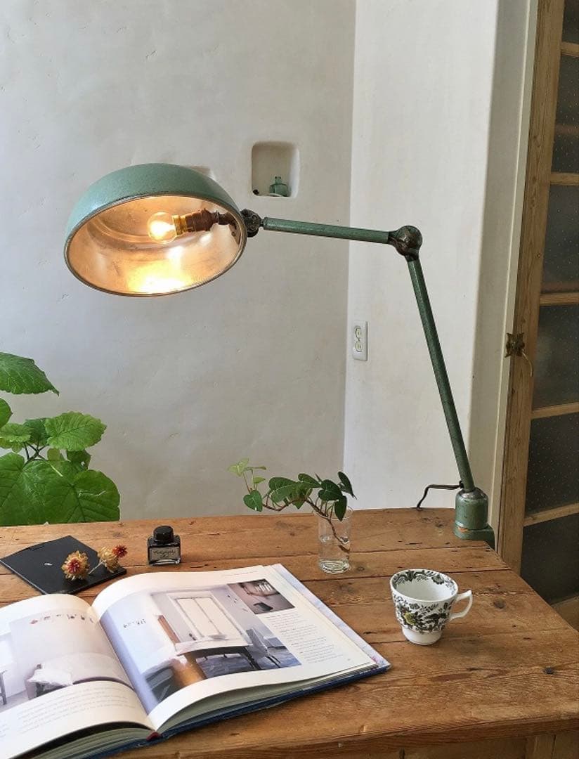 ダ*ン様 フランスデスクランプ