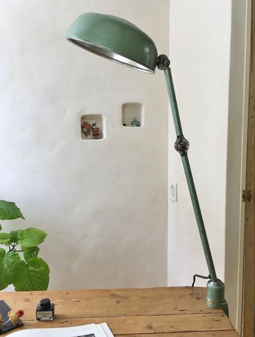 ダ*ン様 フランスデスクランプ