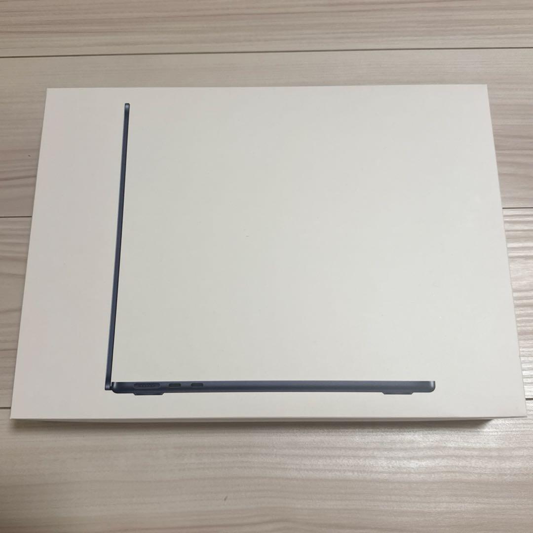 つなMacBook air 2022 m2 8GB / 256gb