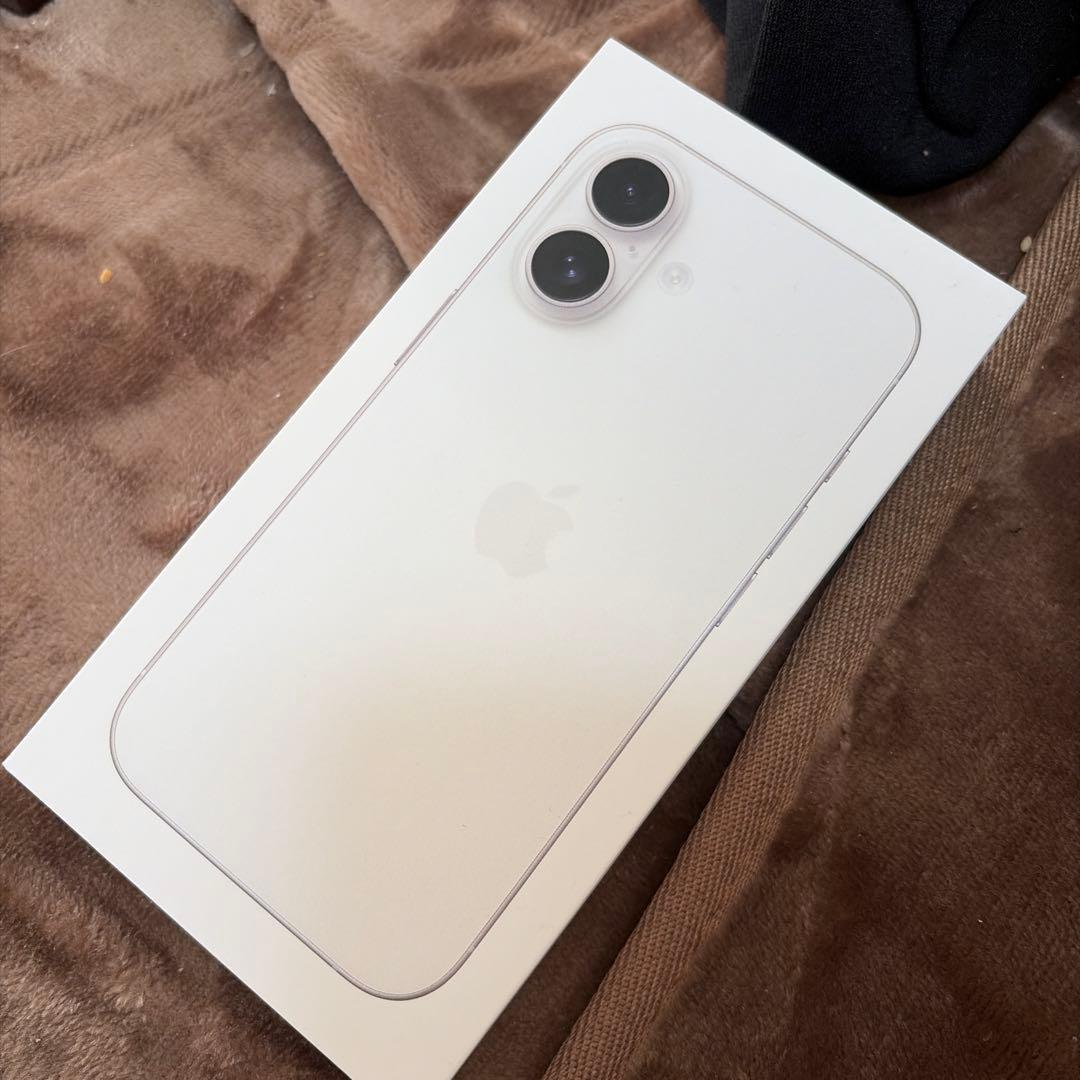 Apple iPhone 16ホワイト 128GB 本体　SIMフリー