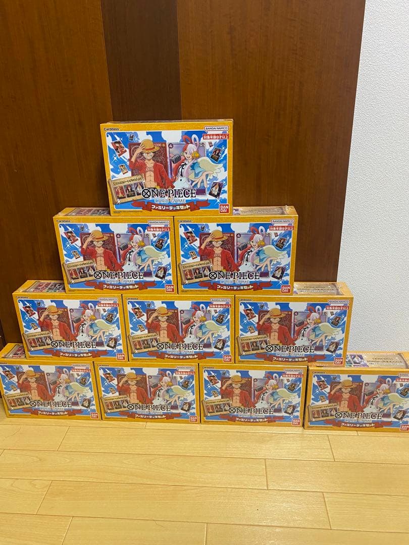 ワンピースカードゲーム ファミリーデッキセット 10個 新品未開封