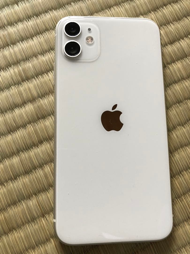 携帯電話本体 iPhone 11