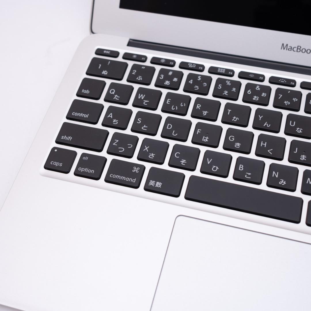 Macbook Air 11インチ