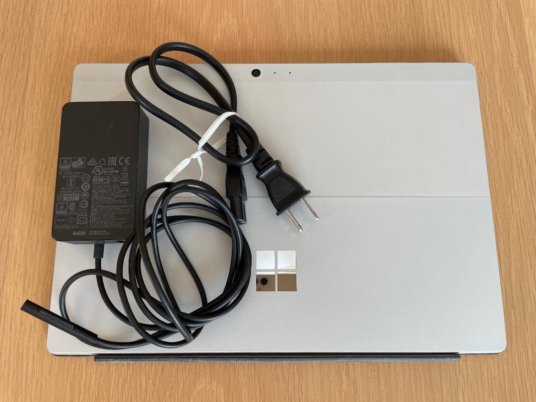 Windowsタブレット本体 Surface Pro 5 Core i5 7300U 256GB