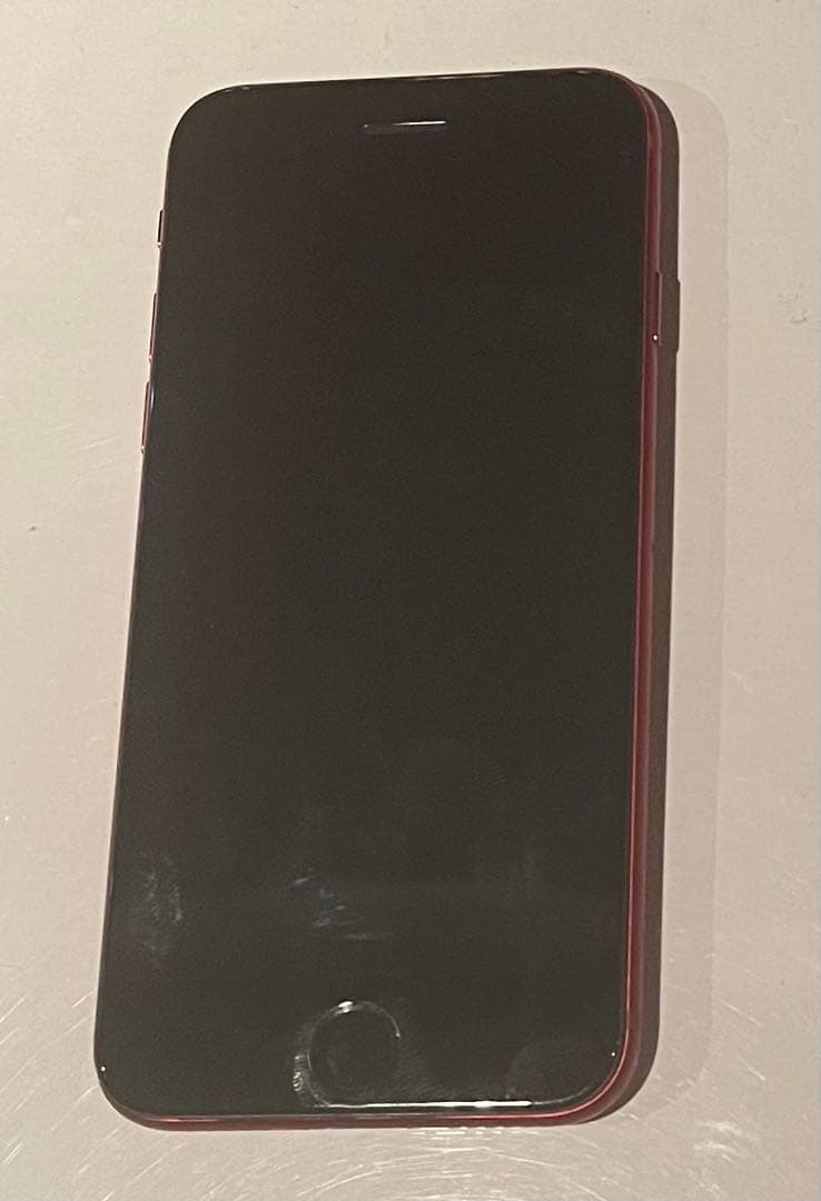 iPhone SE2 RED バッテリー100%