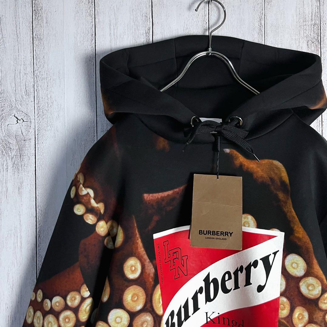 3819【タグ付き・美品】バーバリー☆総柄入りパーカー ビッグロゴ 即完売