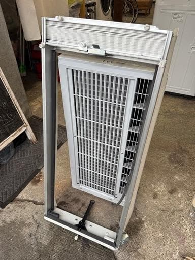 コロナ ReLaLa 窓用エアコン CWH-A1824R 標準窓枠付き