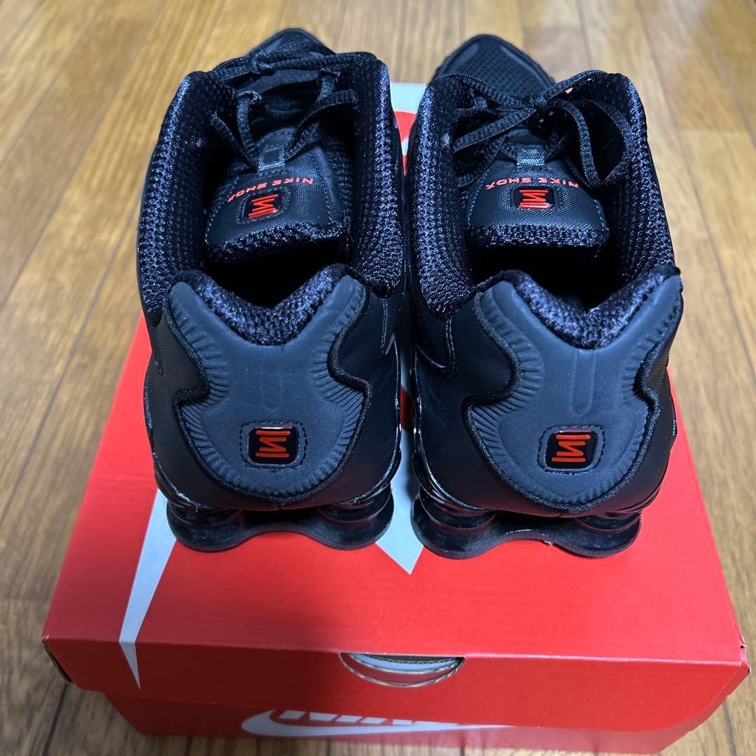 26 SHOX NIKE TL 黒 ブラック スニーカー ナイキ　メンズ