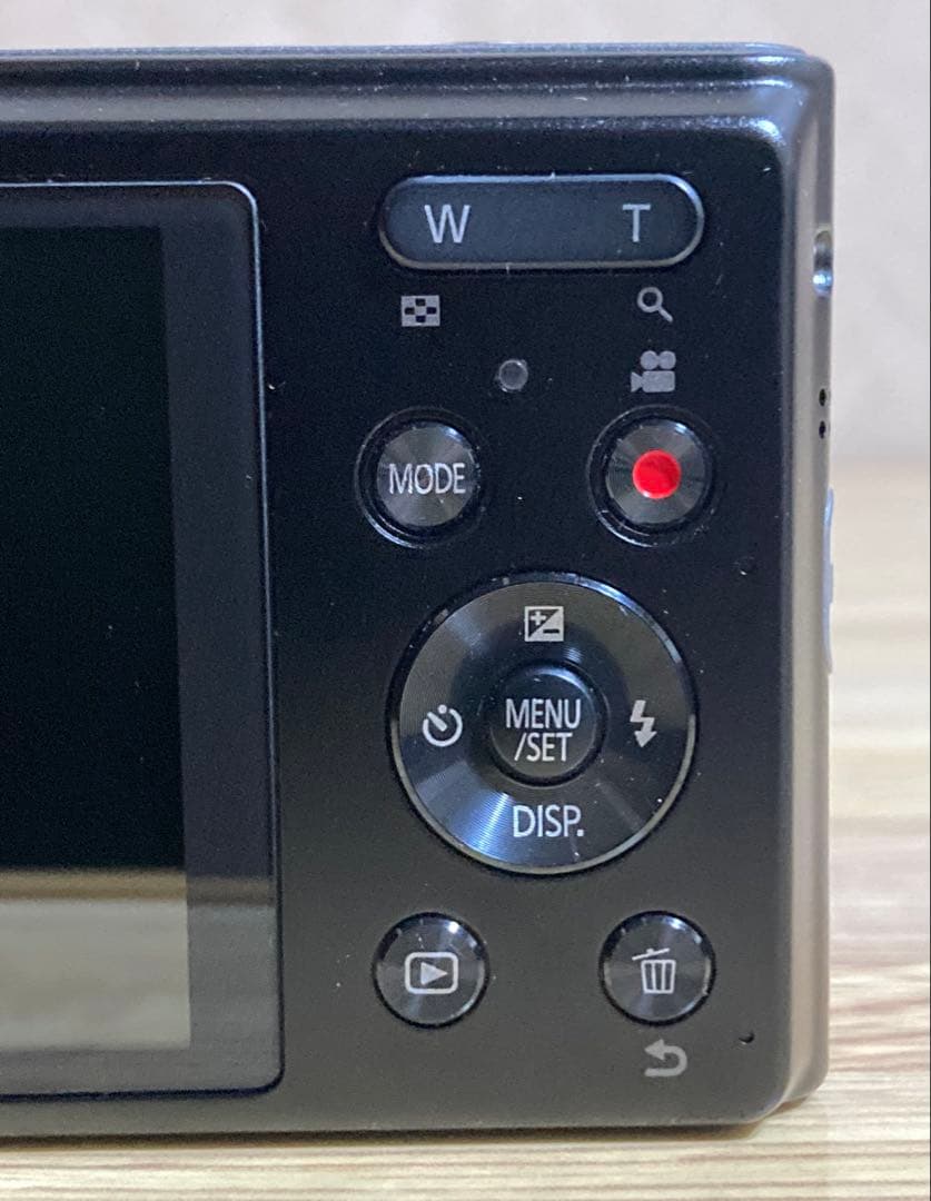 LUMIX 美品 DMC-XS1 コンパクト スリム デジカメ 動作確認済み