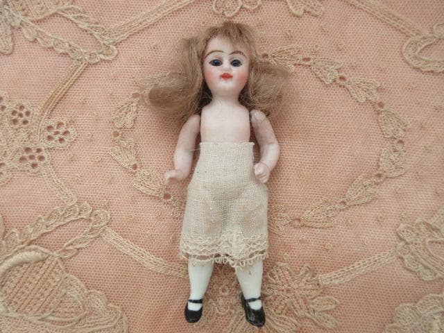 アンティーク　ミニョネット　☆　ビスクドール　ジャーマン