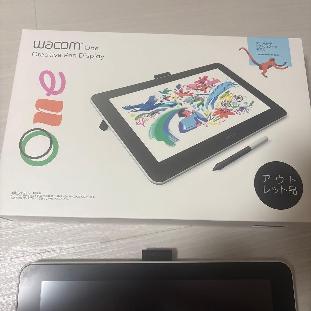 液タブ・ペンタブ WacomOne CreativePenDisplay