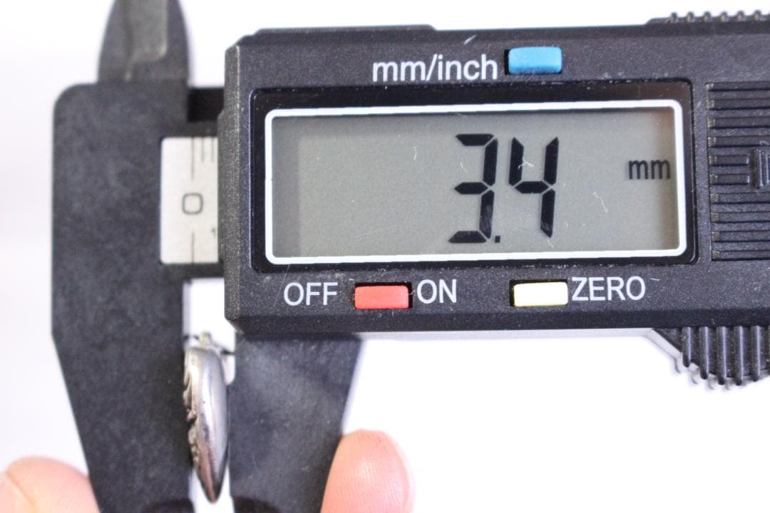 40s　スウィートハートジュエリー　WW2　シルバー　チャーム　渦巻　唐草　波