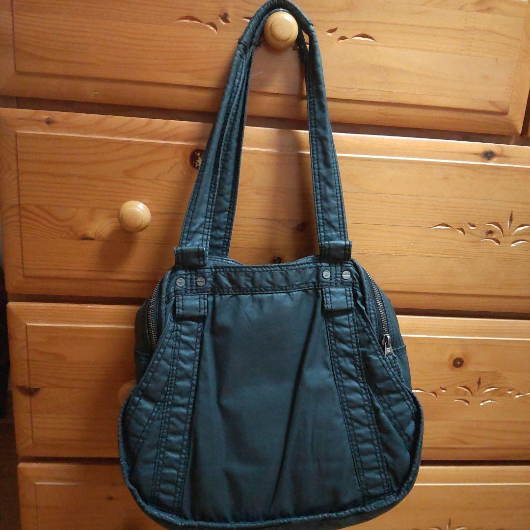 ディーゼルDIESELバッグ　Y2Kメタルロゴ