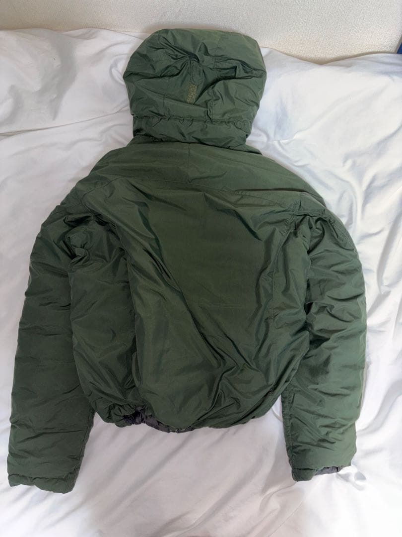 ま*る様 【値下げ可】mont-bell モンベル　コロラドパーカー　リバーシブ