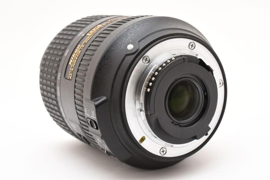 動作品 Nikon AF-S 18-300mm F3.5-6.3G ED VR