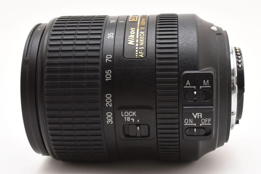動作品 Nikon AF-S 18-300mm F3.5-6.3G ED VR